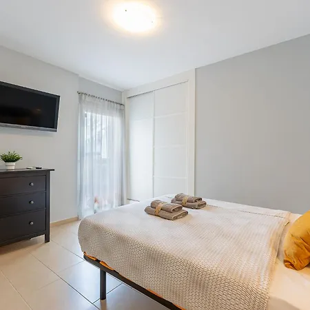 797 - Espacioso Piso En El Higueron Apartment
